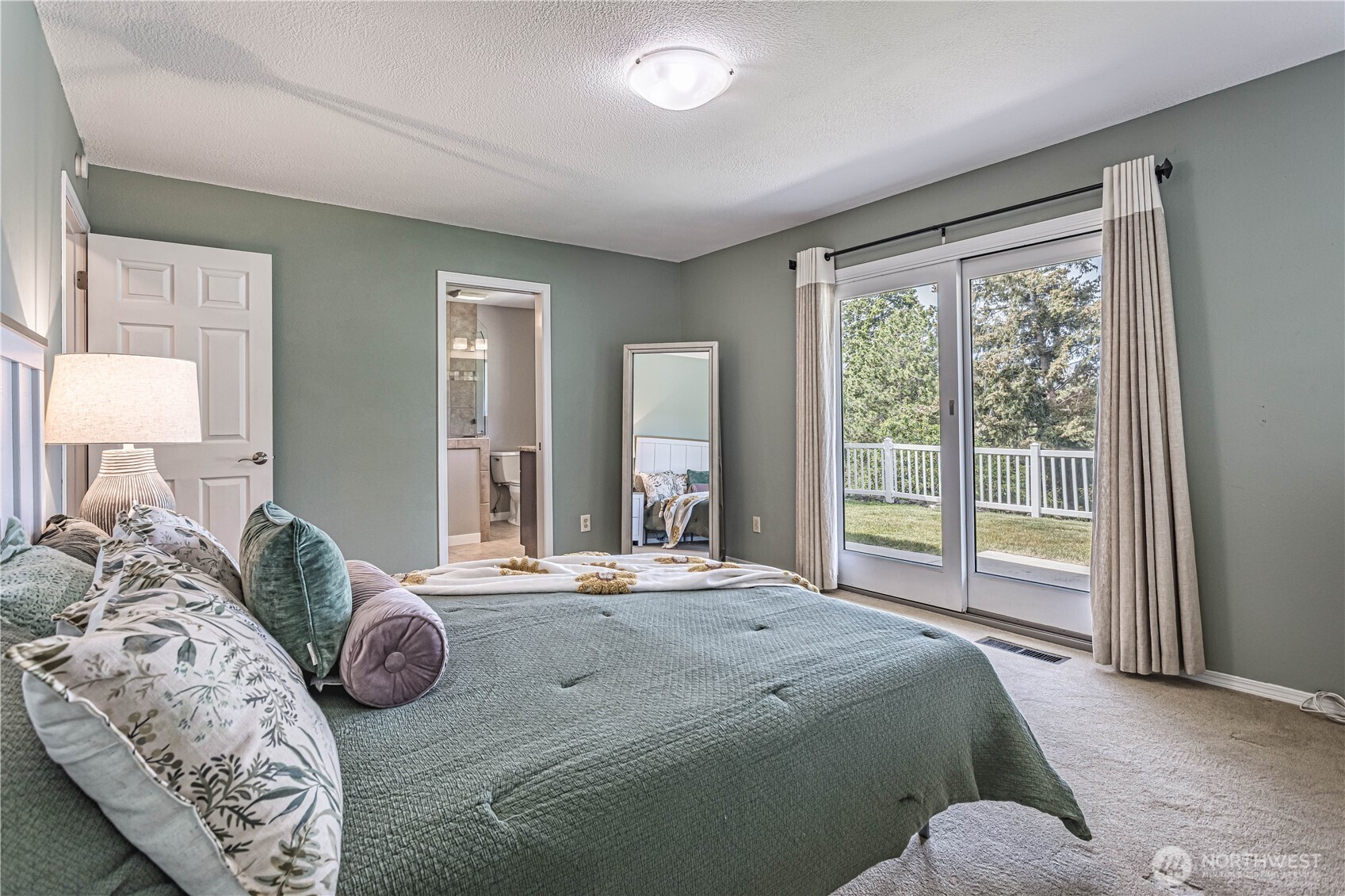 113 View Ridge Circle Wenatchee, WA 98801 - Photo 15 of 36 Gallery Image 15