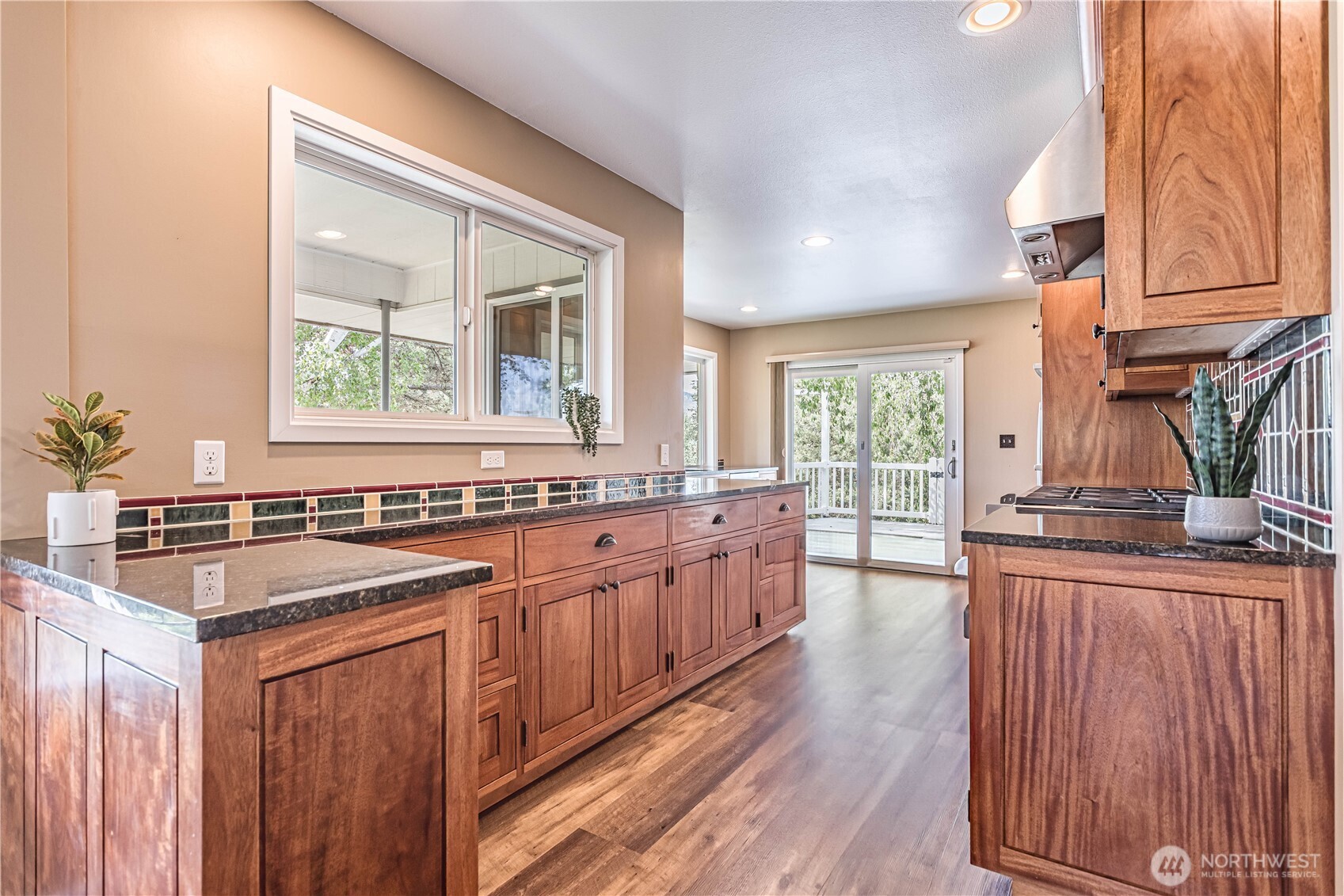 113 View Ridge Circle Wenatchee, WA 98801 - Photo 10 of 36 Gallery Image 10