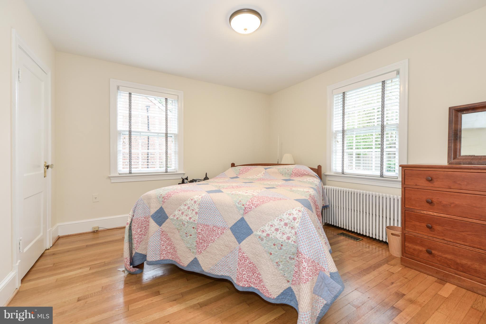 1615 North Glebe Road Arlington, VA 22207 - Photo 19 of 24 Bath (Master)