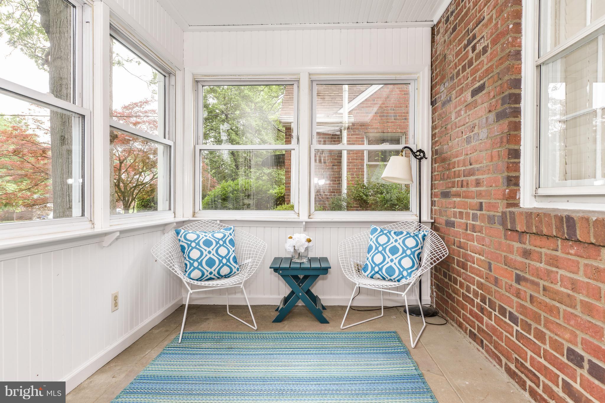Front sun room/enclosed porch