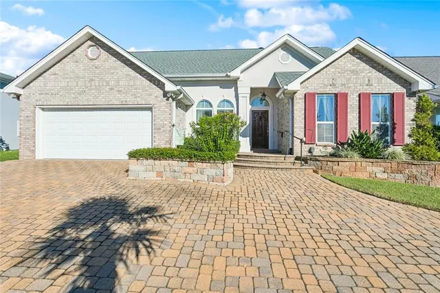 $540,000 | 109 Chimaera Lane, Slidell, LA 70458