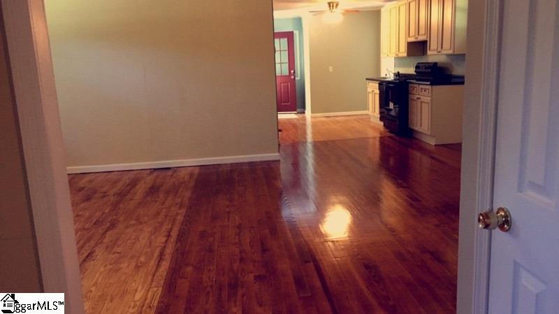 5419 Old Griffin Road Chesnee, SC 29323 - Photo 12 of 20 Gallery Image 12