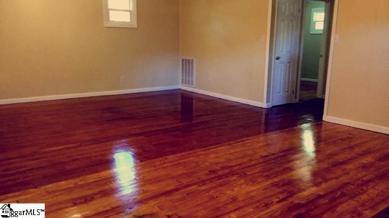 5419 Old Griffin Road Chesnee, SC 29323 - Photo 13 of 20 Gallery Image 13