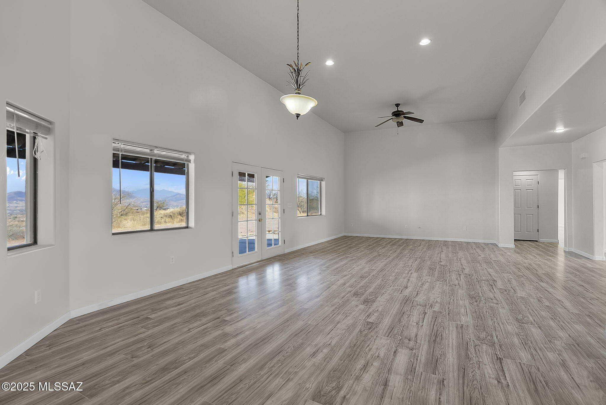 336 Ambrosia Court Rio Rico, AZ 85648 - Photo 10 of 32