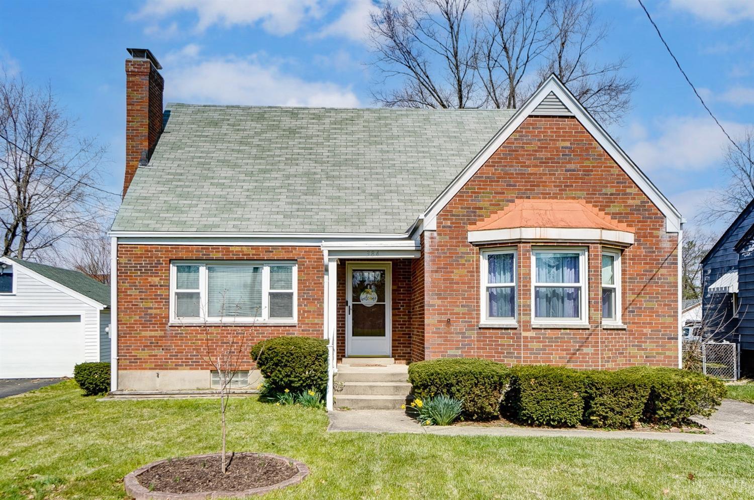 384 Glensharon Road Springdale, OH 45246 - Photo 1 of 29 Gallery Image 1