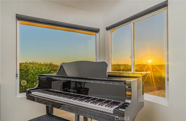 $1,575,000 | 2817 North Mountain Avenue, Claremont, CA 91711