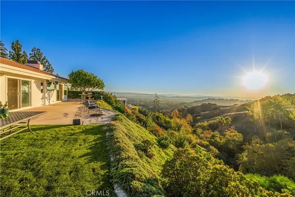 $1,575,000 | 2817 North Mountain Avenue, Claremont, CA 91711