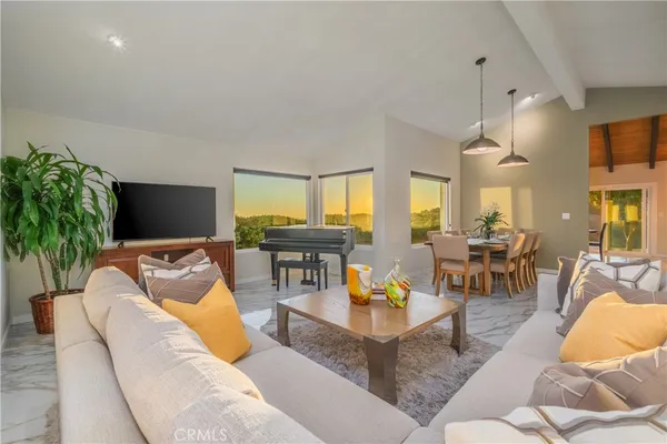 $1,575,000 | 2817 North Mountain Avenue, Claremont, CA 91711