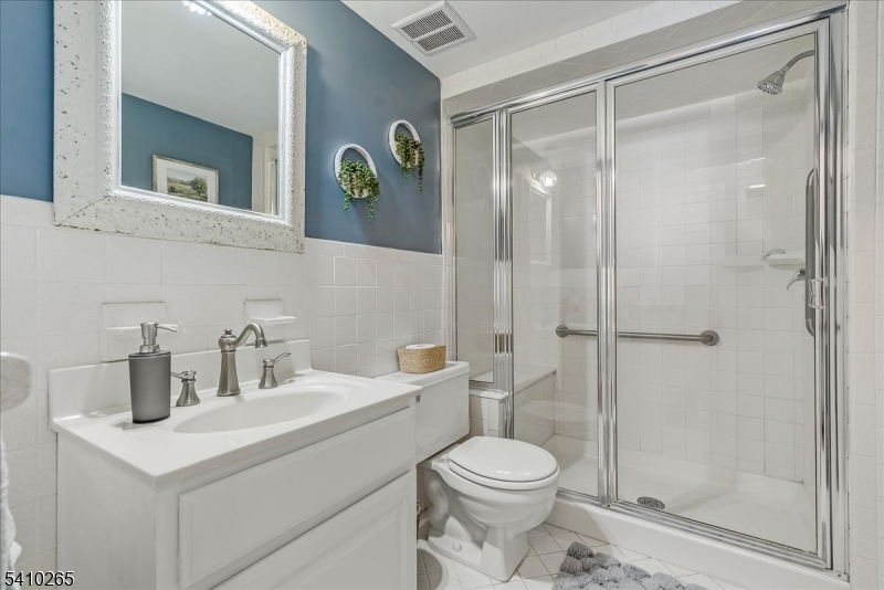 4 Arrowhead Trail Sparta, NJ 07871 - Photo 27 of 48