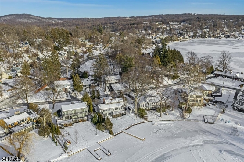 4 Arrowhead Trail Sparta, NJ 07871 - Photo 37 of 48