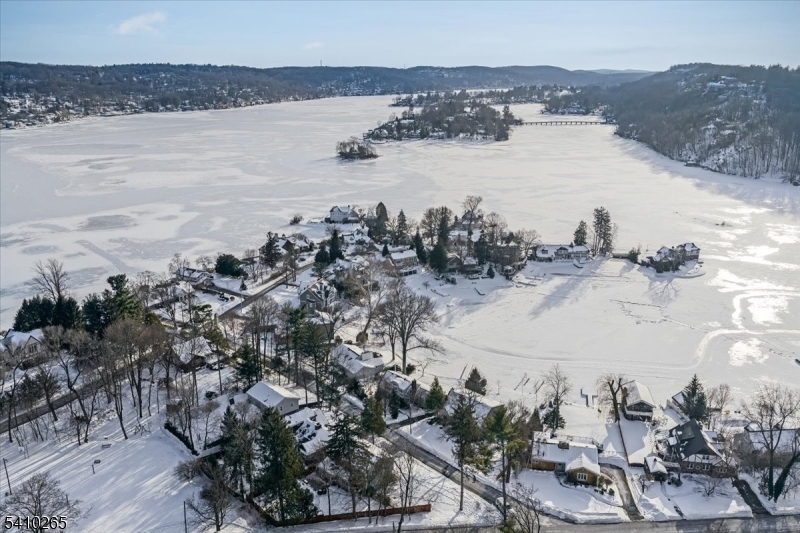 4 Arrowhead Trail Sparta, NJ 07871 - Photo 40 of 48