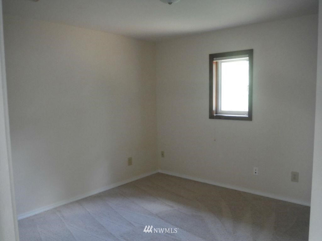 2609 164th Place Southeast Bothell, WA 98012 - Photo 12 of 12