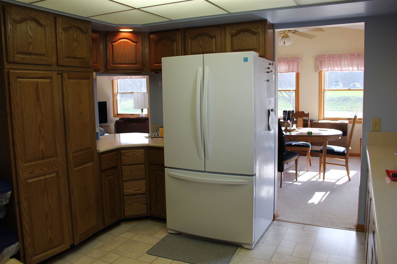 10302 Eastman Road Beulah, MI 49617 - Photo 9 of 24 1830723-8.JPG