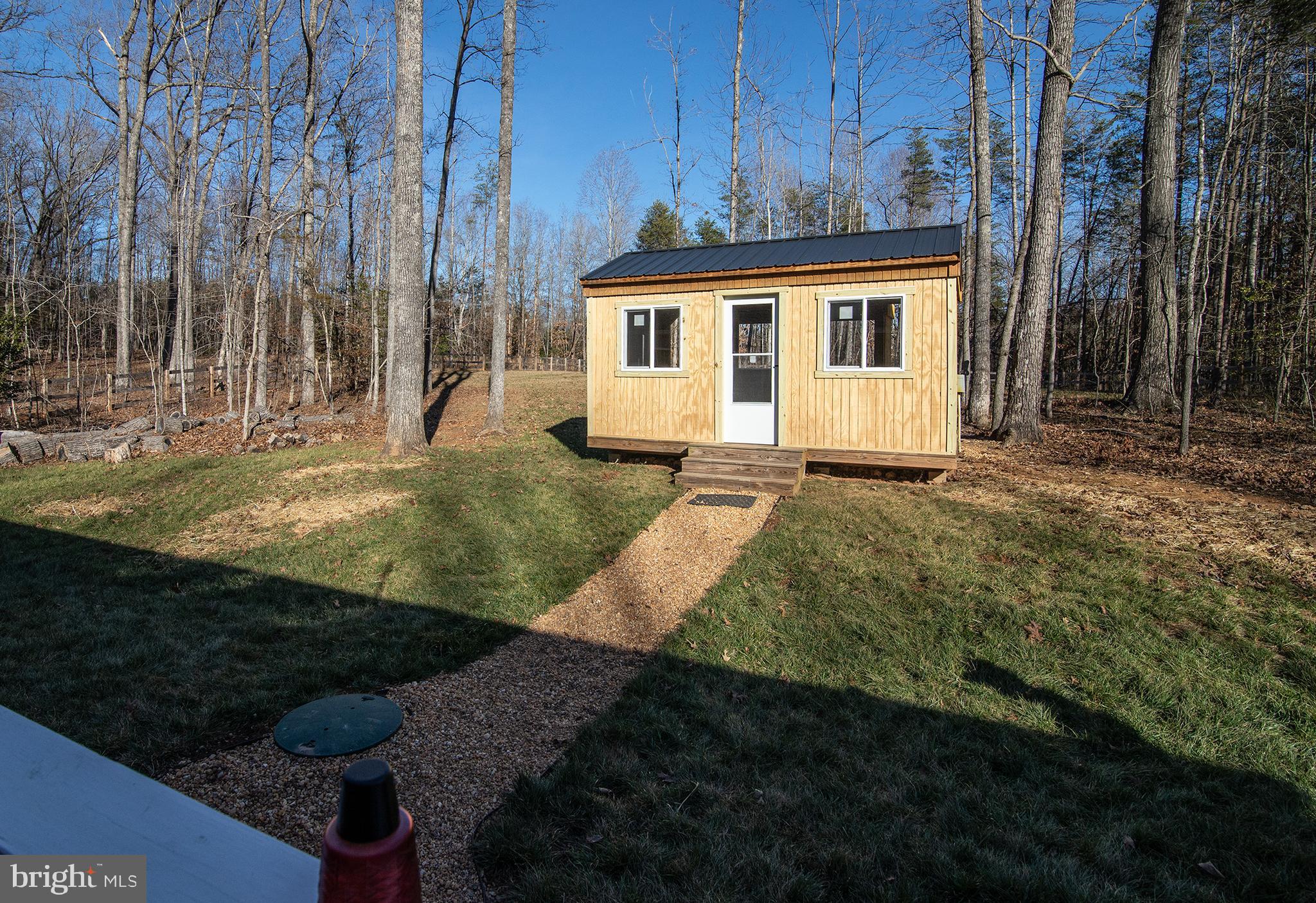 8483 Swan Woods Road Rhoadesville, VA 22542 - Photo 39 of 51 Deck view 2