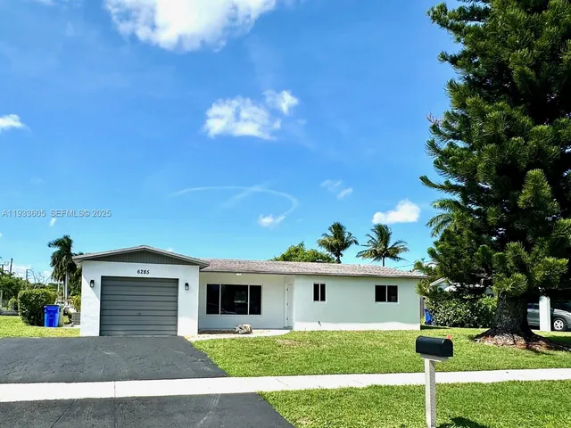 $499,000 | 6285 Northwest 23rd Street, Margate, FL 33063