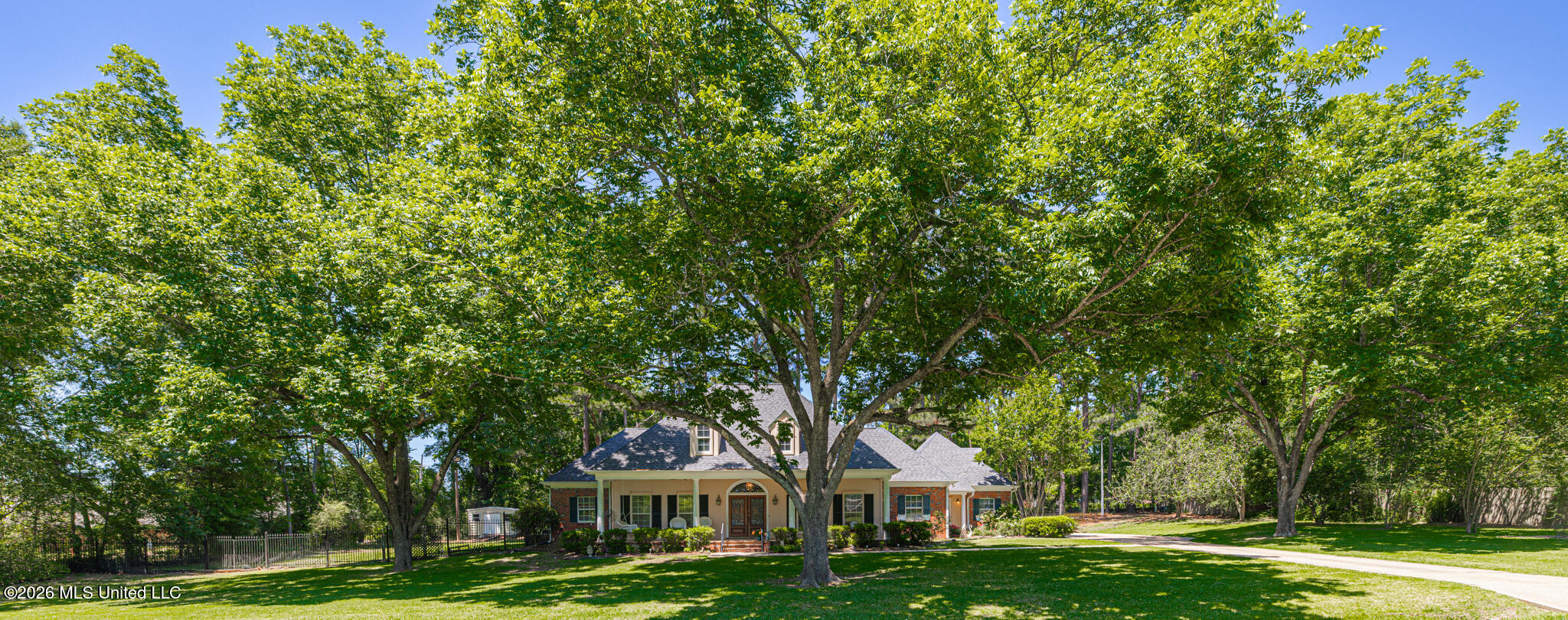 101 Shadia Drive Clinton, MS 39056 - Photo 4 of 73 1R4A7022