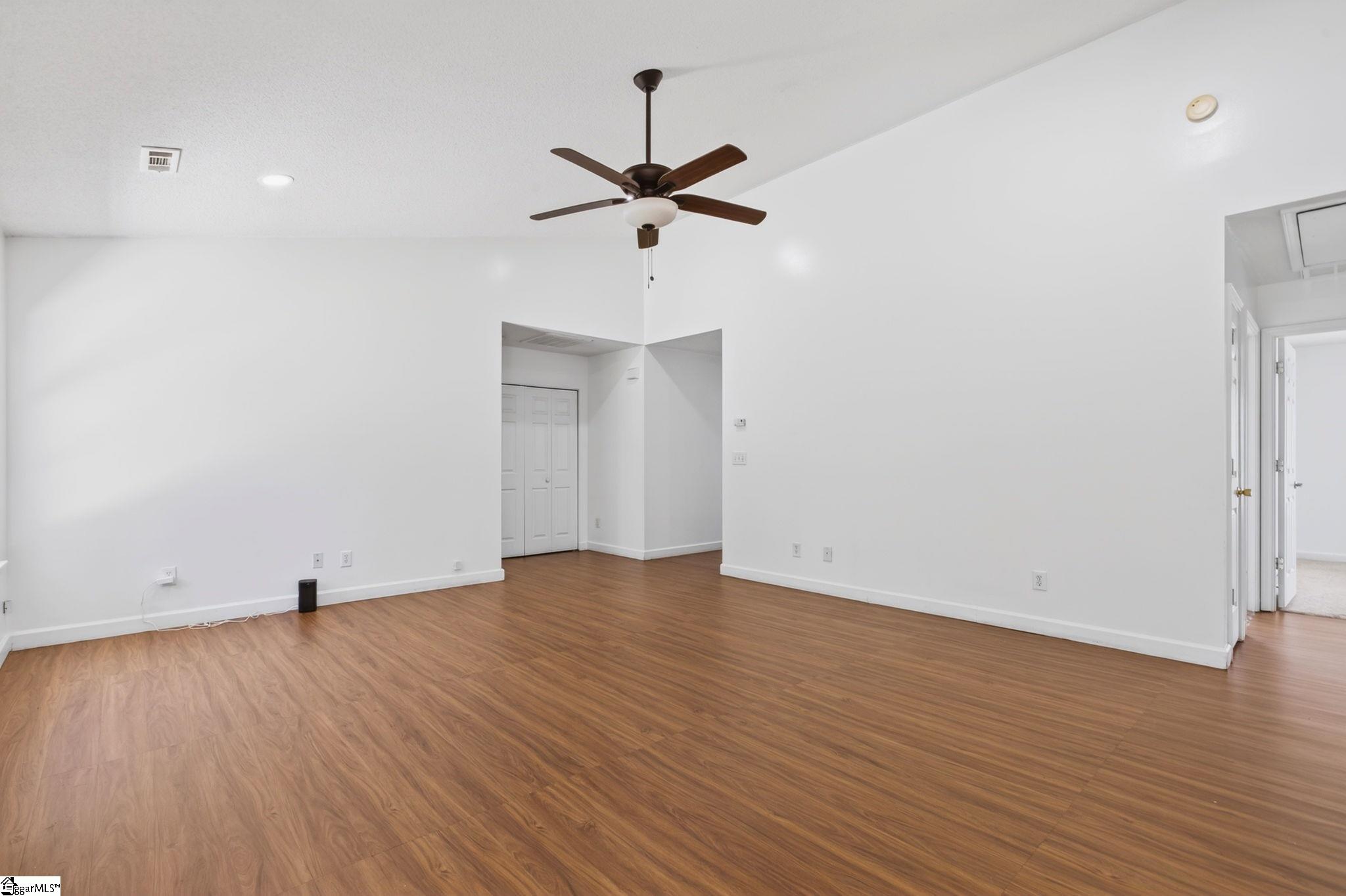 101 Perigon Court Greenville, SC 29607 - Photo 9 of 38