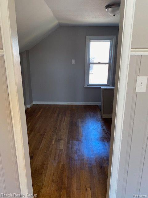 9350 Robson Street Detroit, MI 48228 - Photo 4 of 16