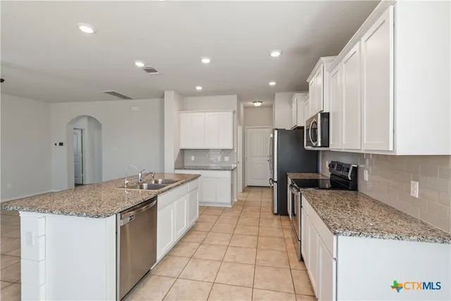 $275,000 | 1129 Ibis Falls Loop, Jarrell, TX 76537