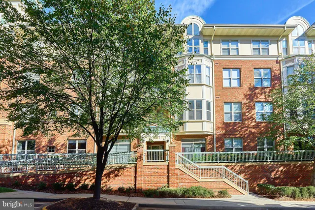 $559,000 | 1851 Stratford Park Place, Unit 212, Reston, VA 20190