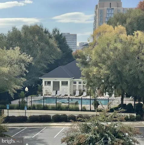 $564,000 | 1851 Stratford Park Place, Unit 212, Reston, VA 20190