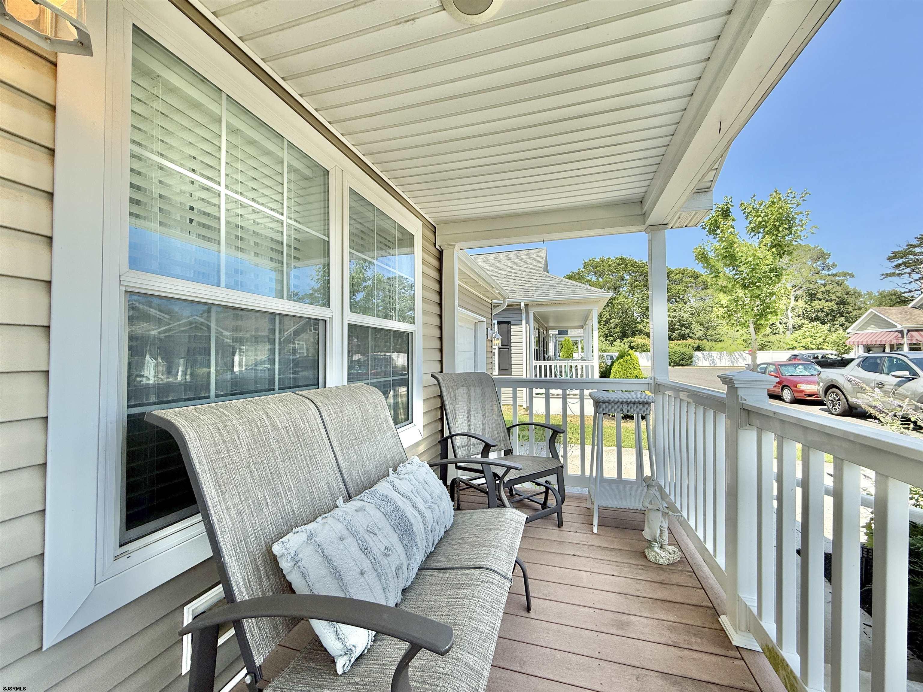 2058 South Shore Rd (route 9) Ocean View, NJ 08230 - Photo 11 of 36 a balcony with furniture and garden view