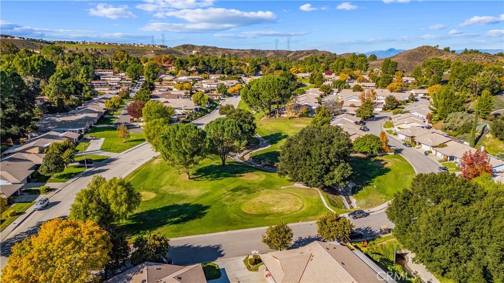 26562 Cardwick Court Newhall, CA 91321 - Photo 33 of 34 Friendly Valley Community