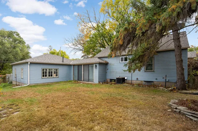 $337,000 | 4501 Jefferson Street Northeast, Columbia Heights, MN 55421