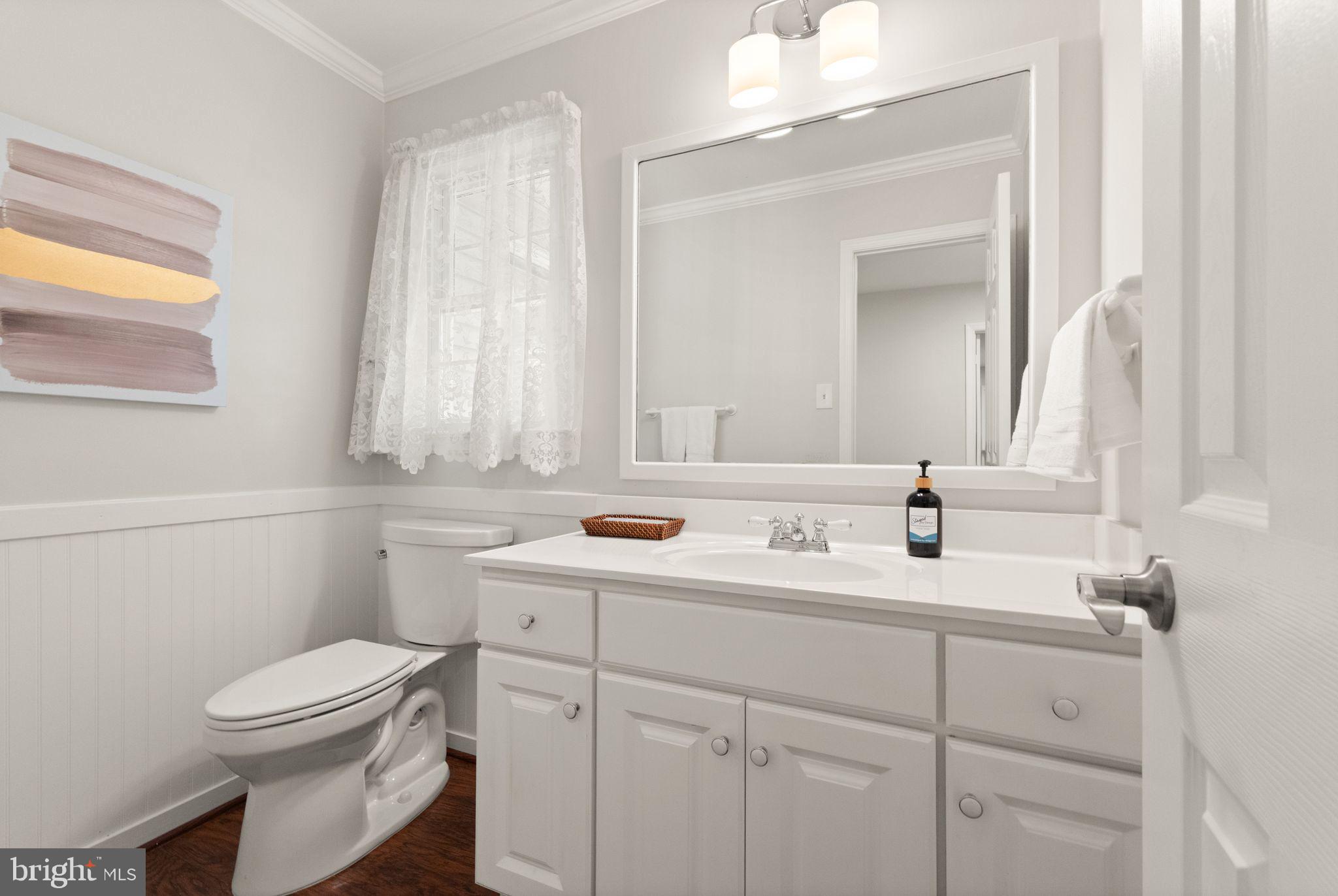 2037 Durand Drive Reston, VA 20191 - Photo 31 of 79 Main level powder room