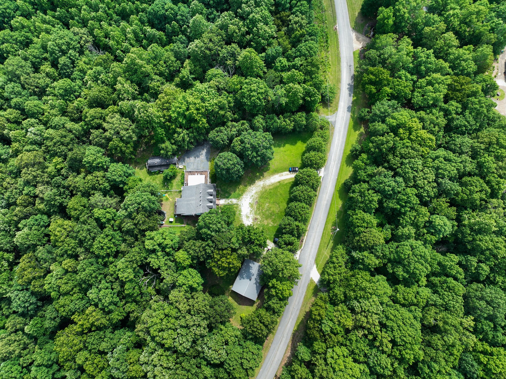208 Claude Carroll Road Hohenwald, TN 38462 - Photo 41 of 43 Gallery Image 41