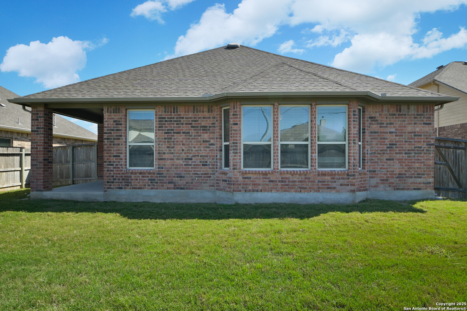 5013 Arrow Ridge Schertz, TX 78124 - Photo 4 of 25