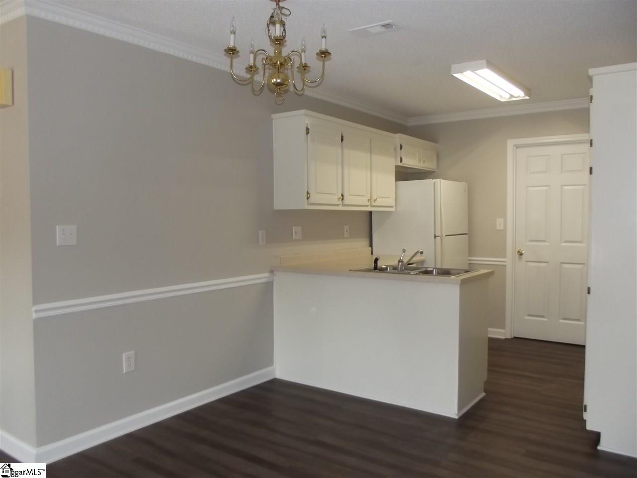 419 East Butler Road, Unit 15 Mauldin, SC 29662 - Photo 8 of 23 Gallery Image 8