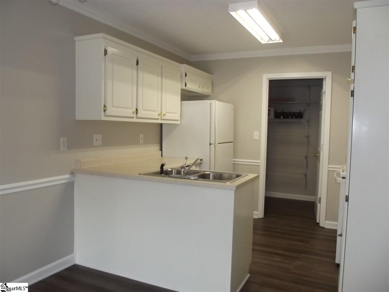419 East Butler Road, Unit 15 Mauldin, SC 29662 - Photo 10 of 23 Gallery Image 10