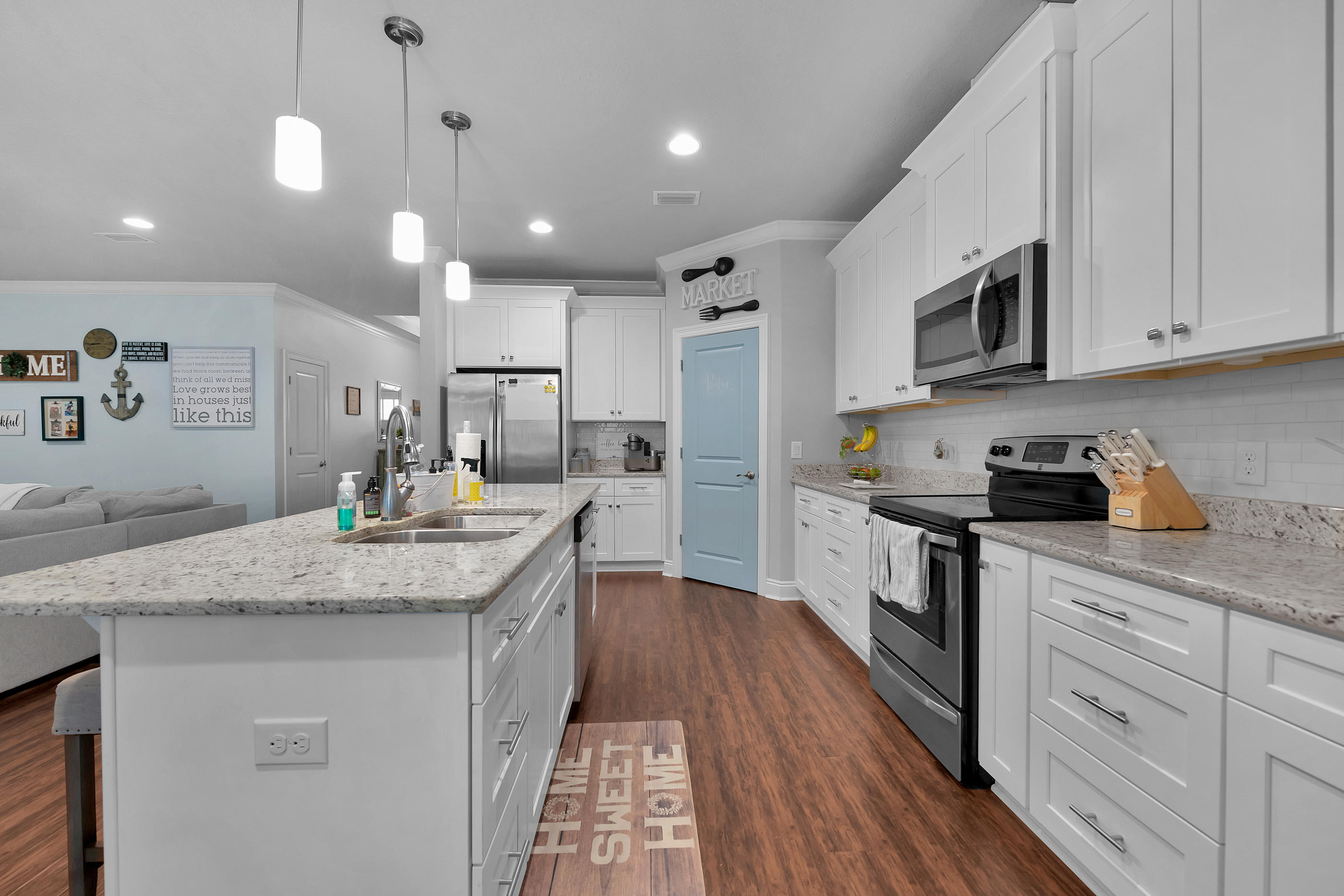 9253 Ridge Road Navarre, FL 32566 - Photo 1 of 28 Gallery Image 1