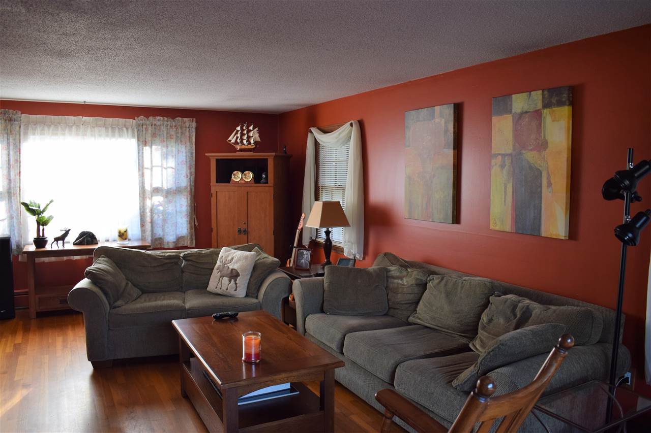 91 Searles Road Nashua, NH 03062 - Photo 13 of 38