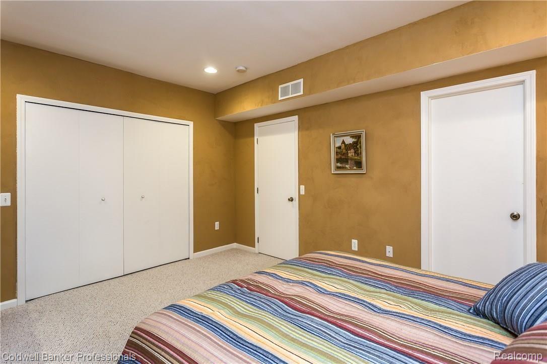 34590 Quaker Valley Road Farmington, MI 48331 - Photo 60 of 85 5th Bedroom Lower Level