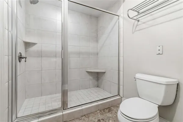 $340,000 | 3777 Peachtree Road Northeast, Unit 533, Brookhaven, GA 30319