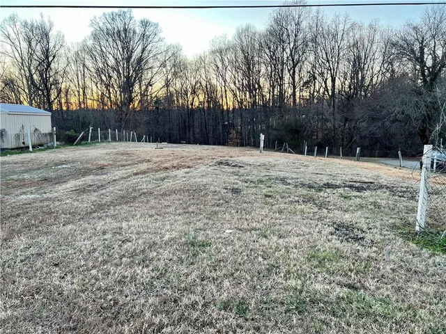 $50,000 | 5441 Uwharrie Road, Archdale, NC 27263