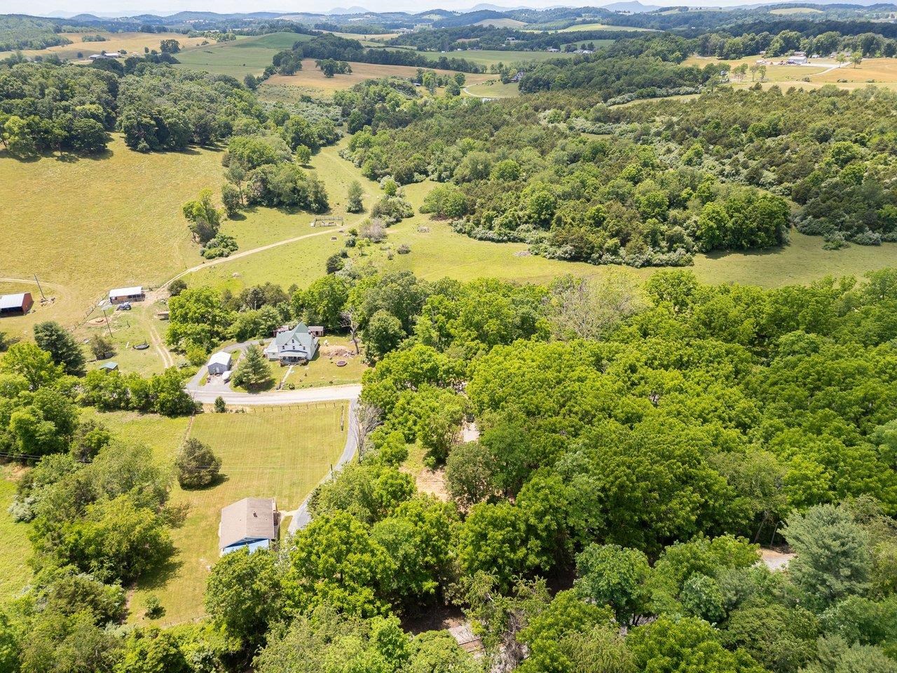 456 Dabneys Road Raphine, VA 24472 - Photo 18 of 24
