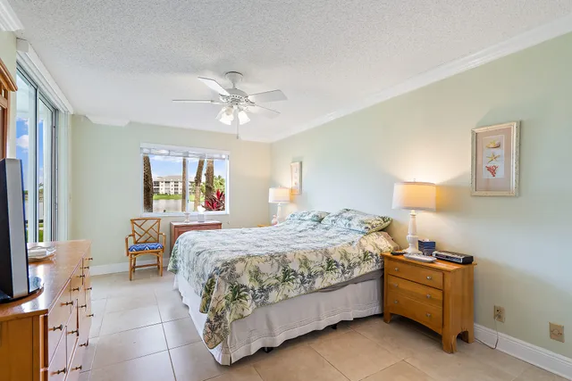 $2,400 | 353 Highway 1, Unit B102, Jupiter, FL 33477