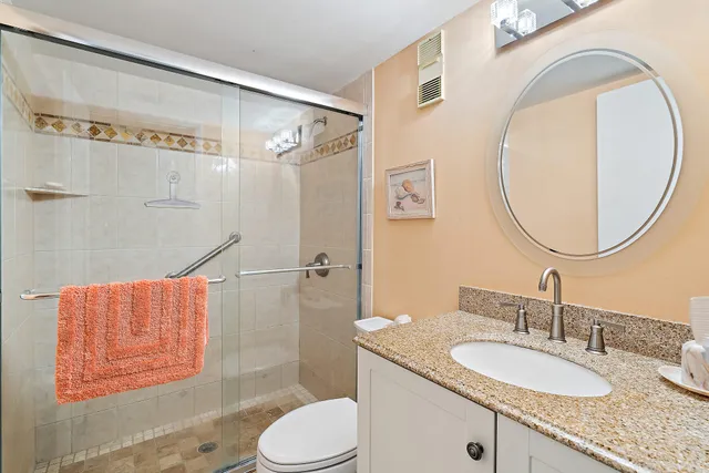 $2,400 | 353 Highway 1, Unit B102, Jupiter, FL 33477