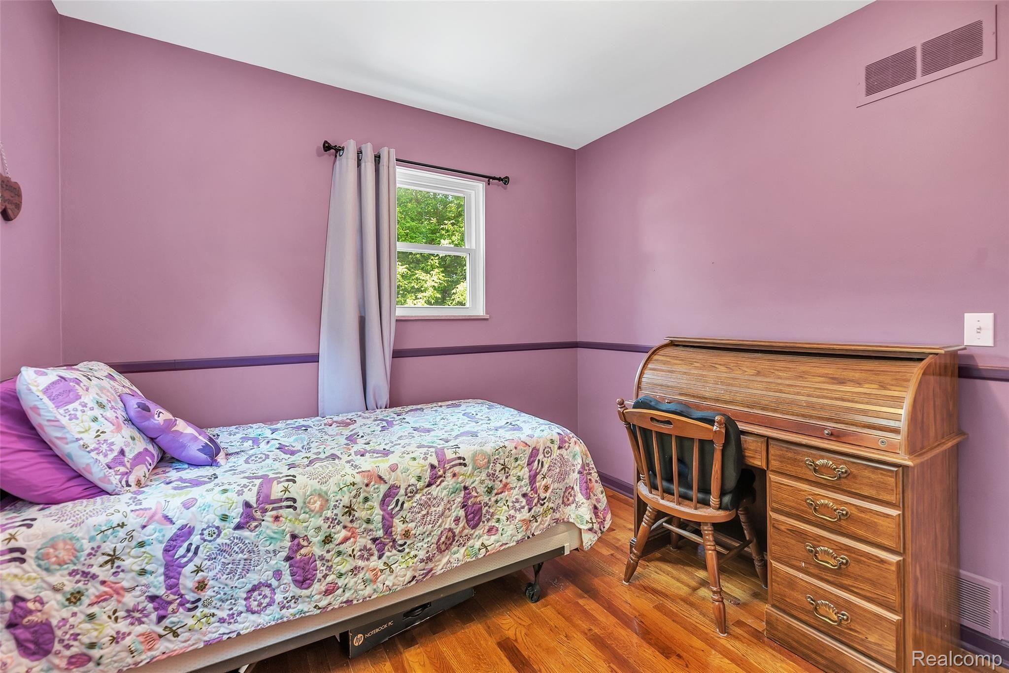 1188 East Cook Road Grand Blanc, MI 48439 - Photo 24 of 45 1188-E-Cook-Rd-Grand-Blanc-MI-48439-Windowstill-Real-Estate-Photography-25.jpg