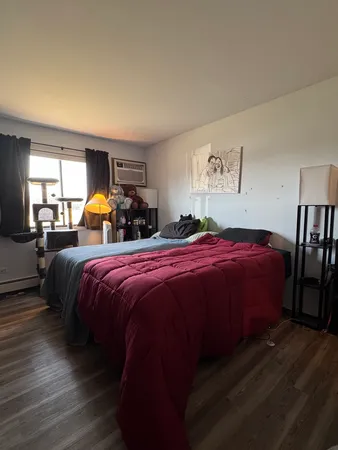 $1,900 | 1 Cedar Court, Unit 4, Vernon Hills, IL 60061