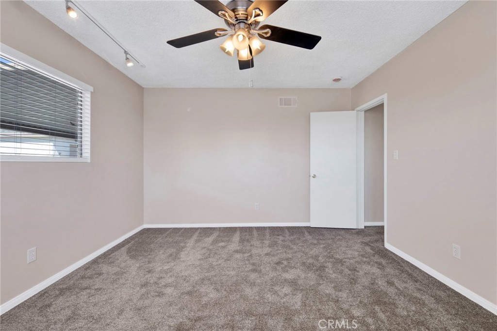 7217 Lonzo Street Tujunga, CA 91042 - Photo 17 of 29