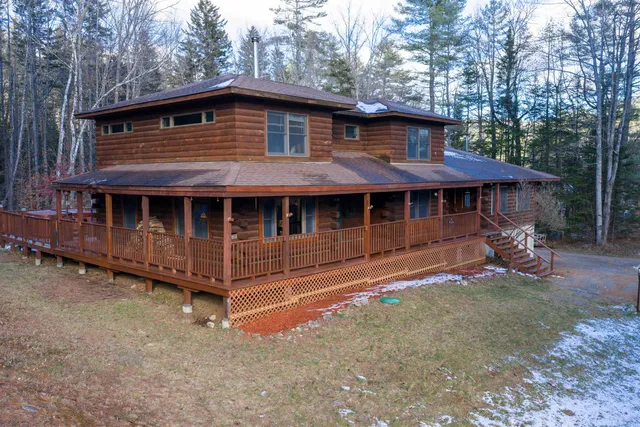 $890,000 | 4880 Pikes Falls Road, Jamaica, VT 05343