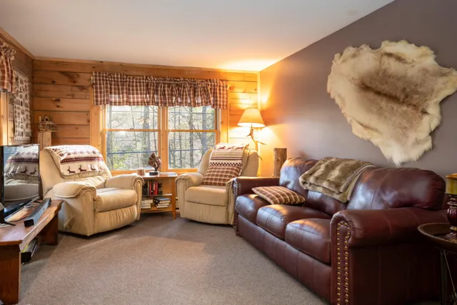 $890,000 | 4880 Pikes Falls Road, Jamaica, VT 05343