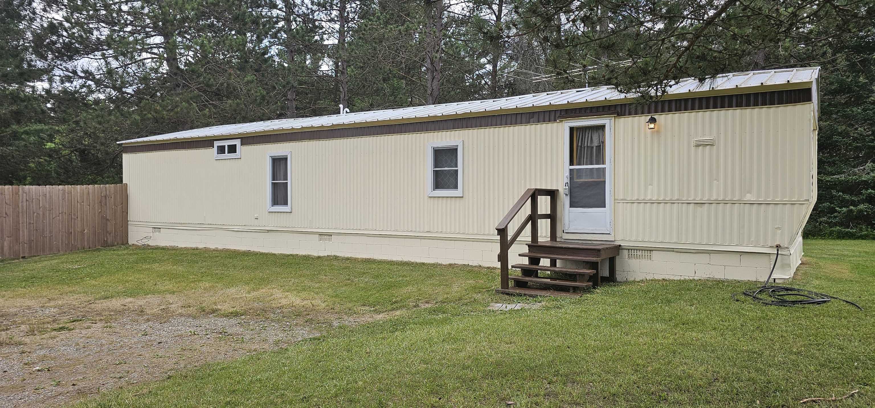 2776 Twin Lake Road Lupton, MI 48635 - Photo 31 of 55 1924115-2f32e3bc-d38c-4940-b781-056f092b1063.JPG