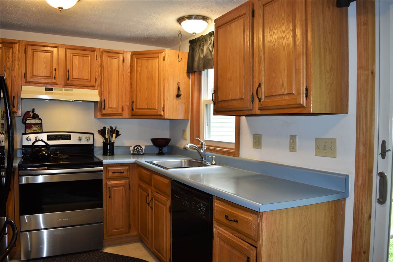 155 Sandogardy Pond Road Northfield, NH 03276 - Photo 4 of 25