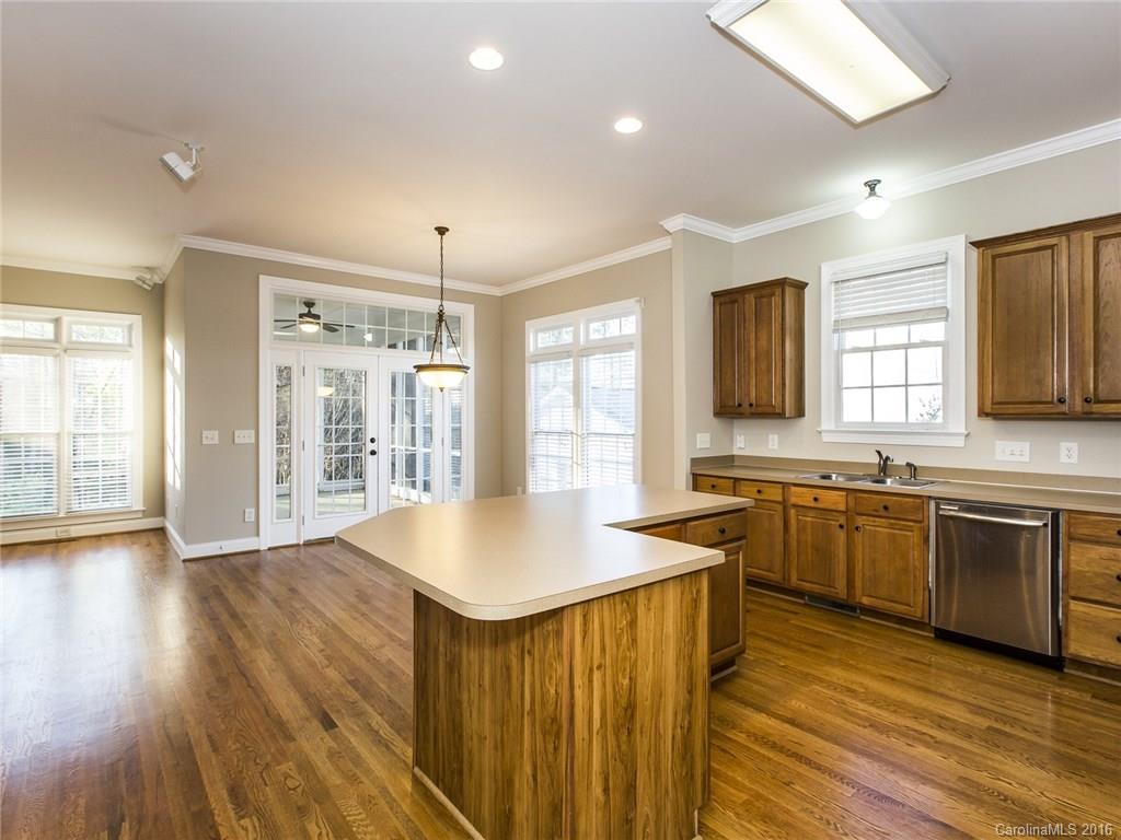 614 Lena Way Fort Mill, SC 29708 - Photo 9 of 24
