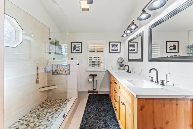 $4,800 | 8054 Horseshoe Bar Road, Loomis, CA 95650